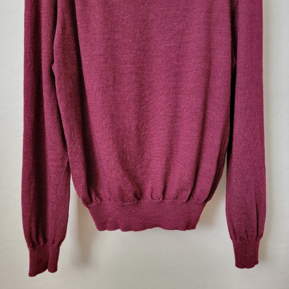 Club Room Solid Maroon V-Neck 100% Merino Wool Sweater - Picture 7 of 9